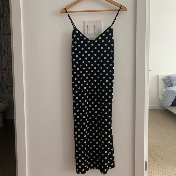 🌟3for$50🌟 Zara Classic Slip Dress - Picture 2 of 3